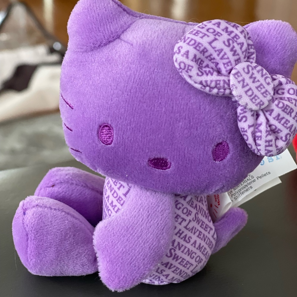 πβ€οΈπππ©· Set of 5 Hello Kitty Colors by Sanrio 35th Anniversary. Clean/LikeNew - Picture 4 of 9